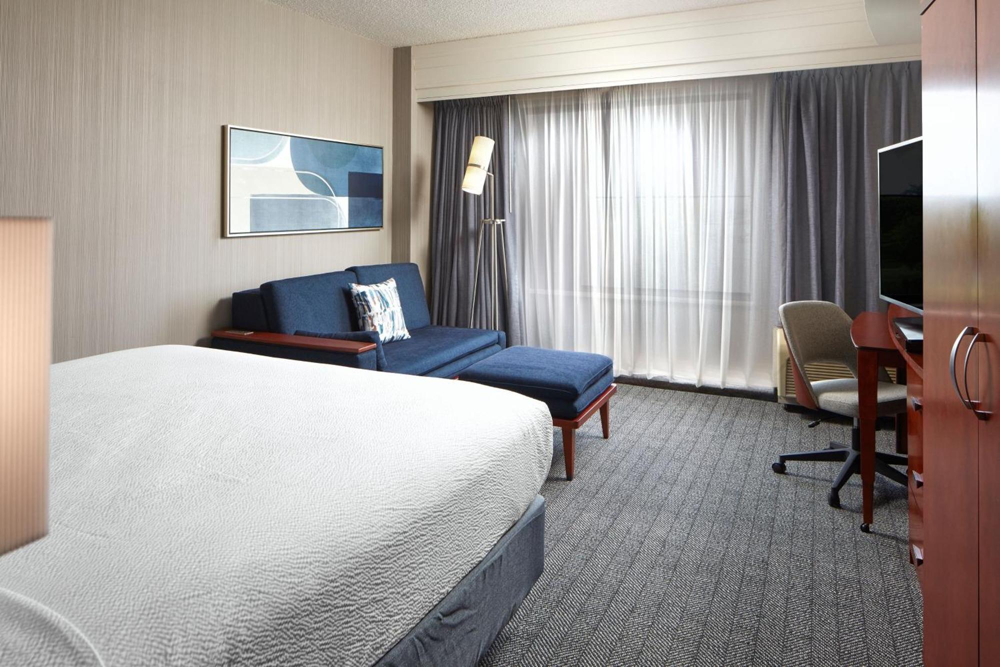 Courtyard By Marriott Winchester Medical Center Eksteriør bilde